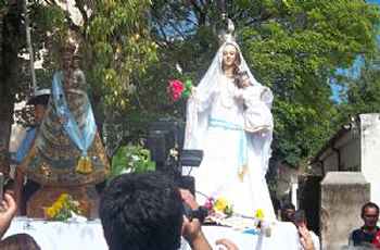 Permanente adhesión a la Virgen de Loreto